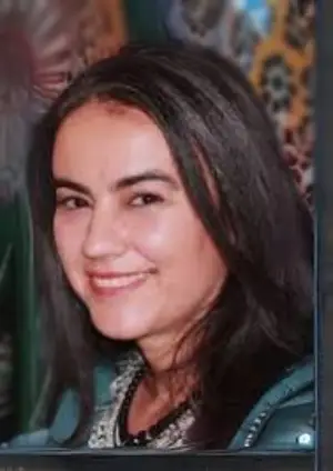 Schulsozialarbeiterin Amina Chikri